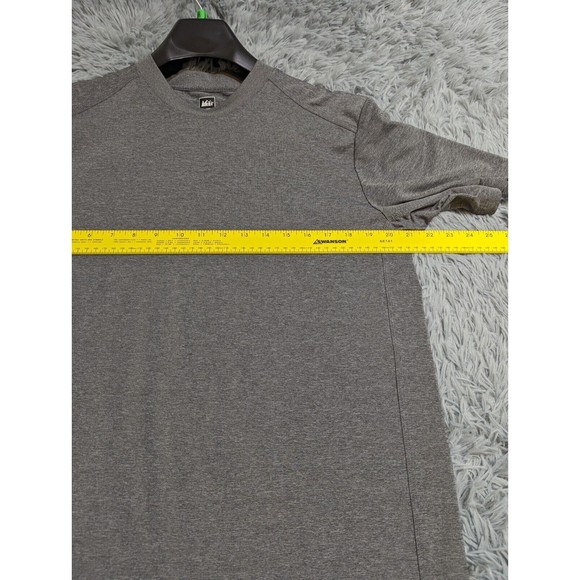 REI Activewear Shirt‎ Adult Size Large Gray Hiking Outdoors Stretch Mens Tshirt - Picture 3 of 9